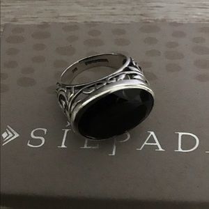 925 Sterling Silver and Black Onyx Ring.